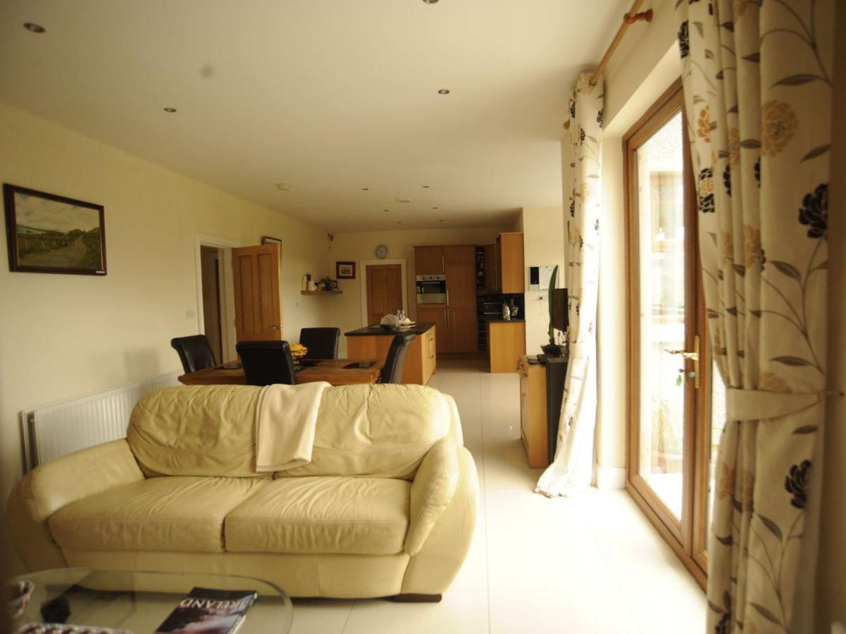 Knockalla Luxury Property With Hot Tub Suitable For Families Portadown Exterior foto